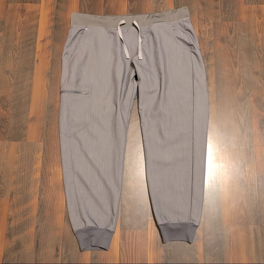 FIGS Zamora - Graphite